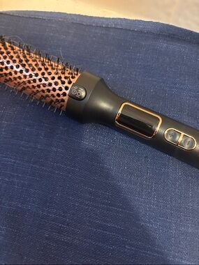 Matte Black and Rose Gold Heated Round Styling Brush - Sleek Hair Volumizer